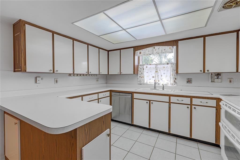 Interior, Kitchen
