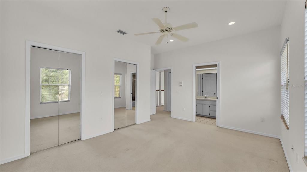 Bathroom, Empty room, Interior, Recessed Lighting