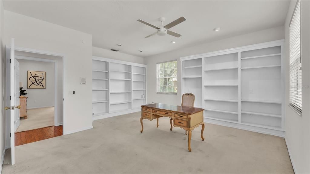 Home Office, Interior, Recessed Lighting, Wood Texture Flooring