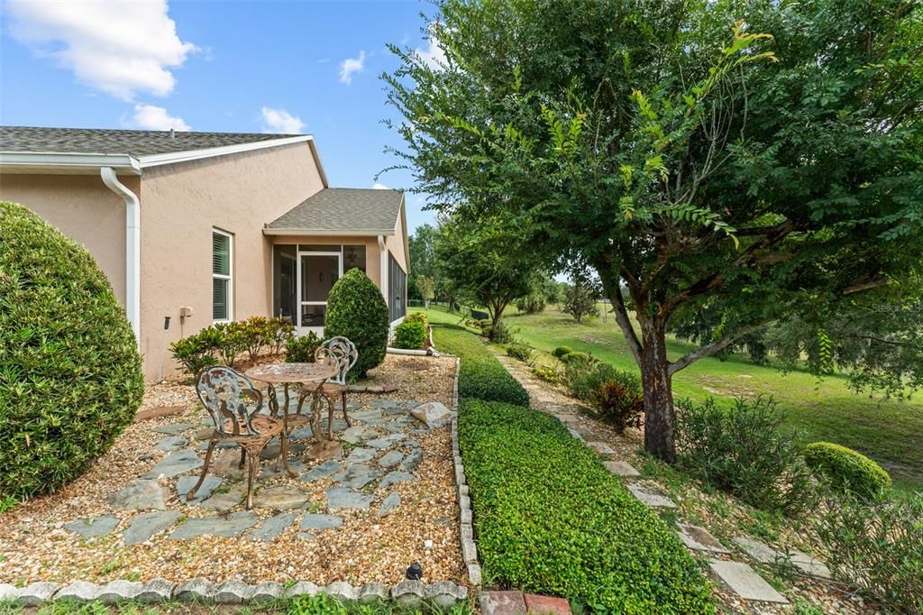 Backyard, Exterior