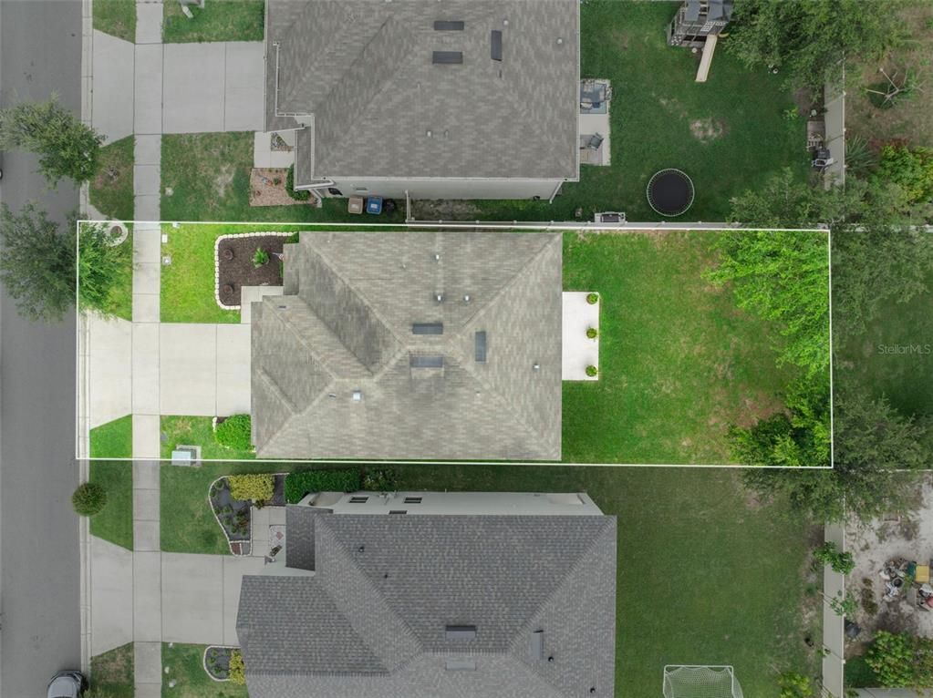 Exterior, Drone
