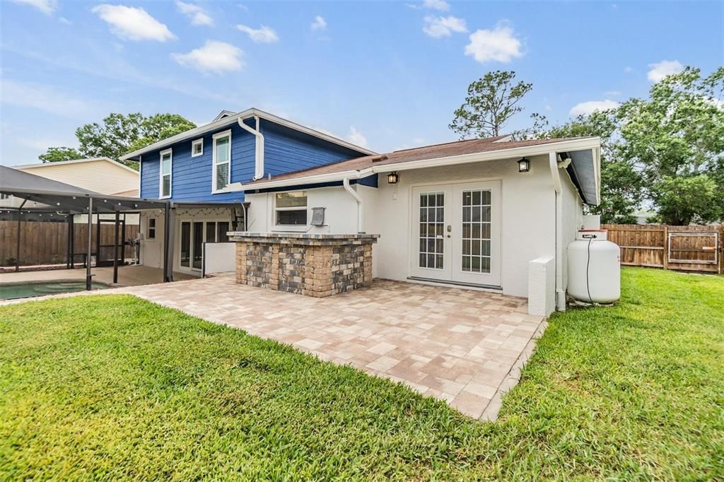 Backyard, Exterior