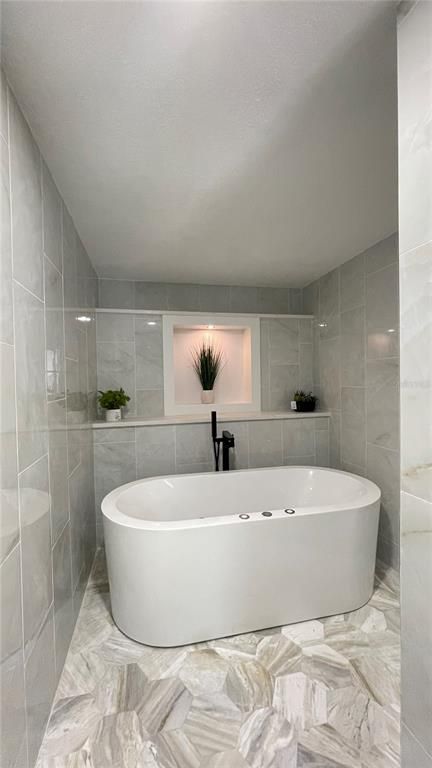 Bathroom, Free Standing Baths, Interior, Marble