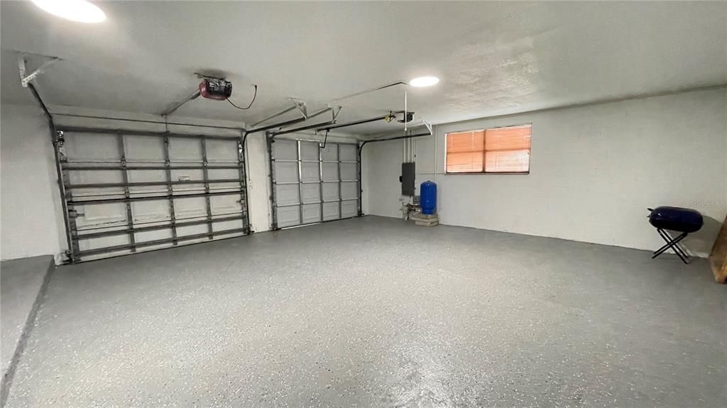 Garage, Interior, Recessed Lighting
