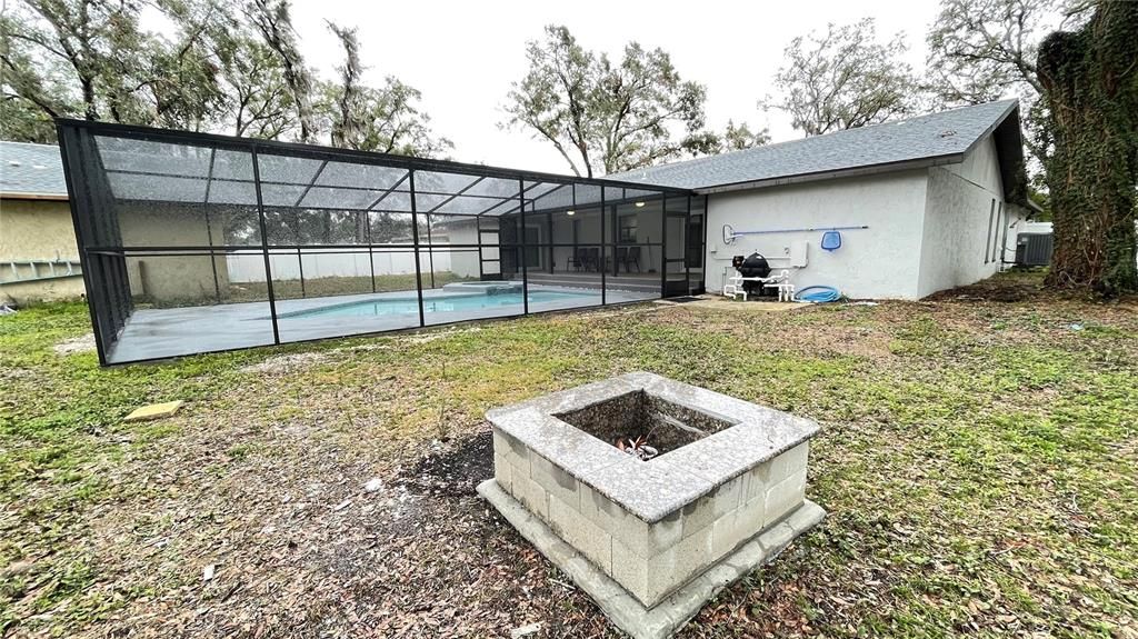 Backyard, Exterior, Pool