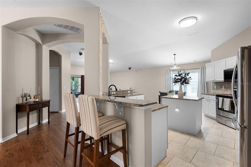 Interior, Kitchen, Pendant Lights, Recessed Lighting, Wood Texture Flooring