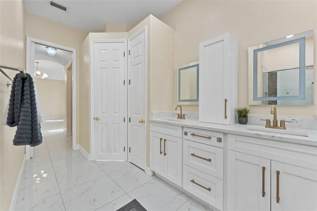 Bathroom, Dual Sink Vanities, Interior, Marble