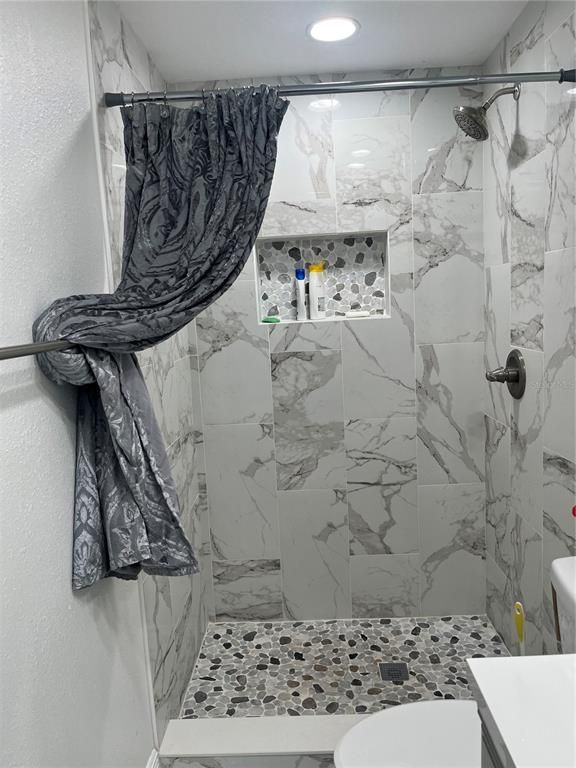 Bathroom, Interior, Marble Walls, Recessed Lighting