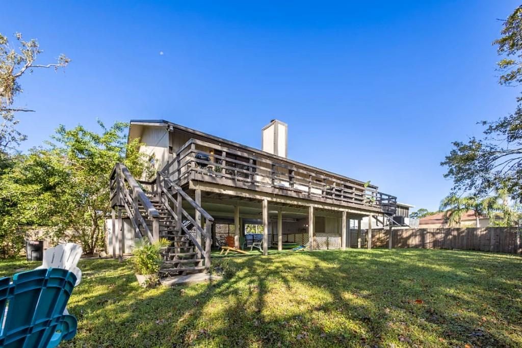 Backyard, Exterior