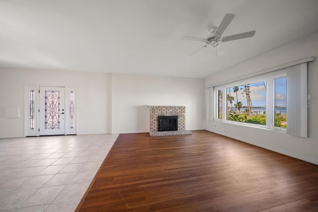 Empty room, Fireplace, Interior, Water, Wood Texture Flooring