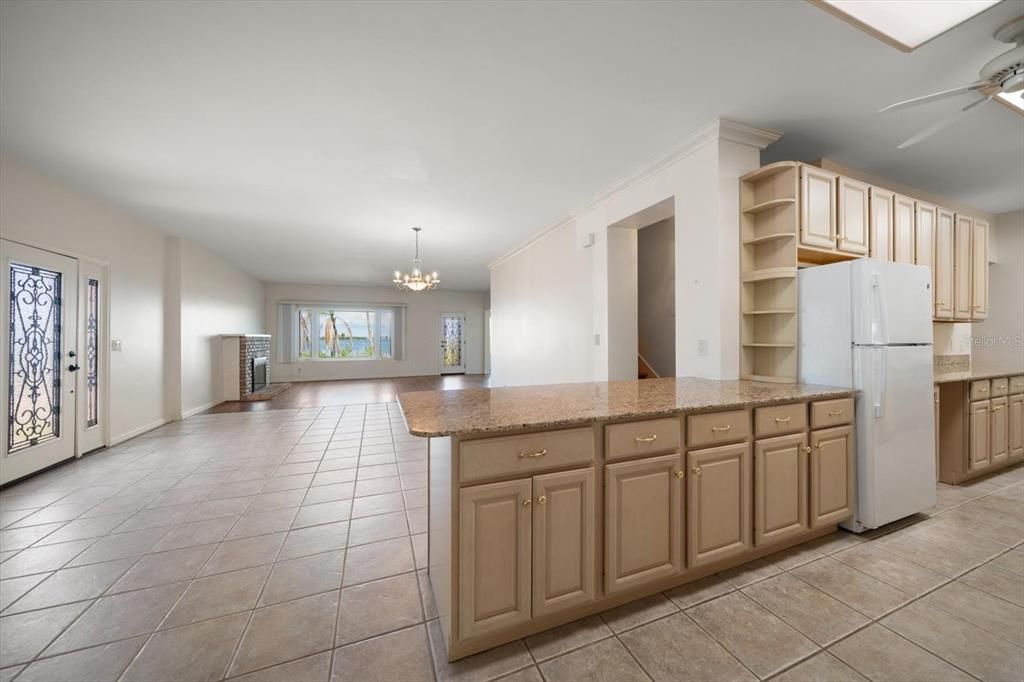 Chandelier, Interior, Kitchen