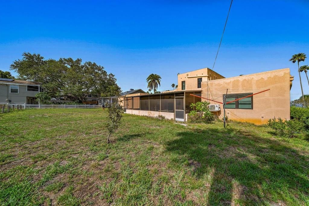 Backyard, Exterior