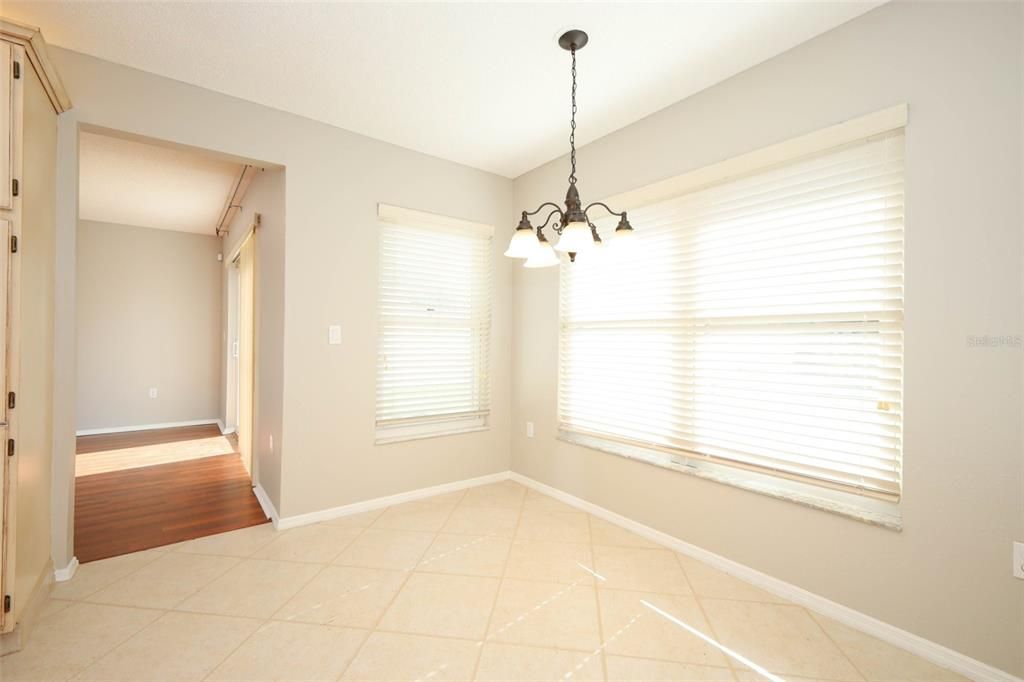 Chandelier, Empty room, Interior, Wood Texture Flooring