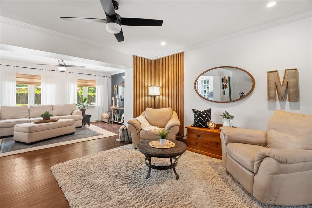 Interior, Living room, Recessed Lighting, Wood Texture Flooring