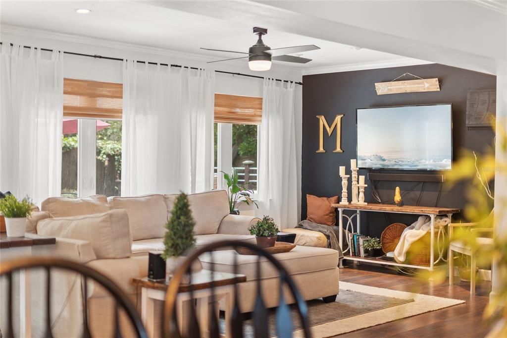 Fireplace, Interior, Living room, Recessed Lighting, Wood Texture Flooring