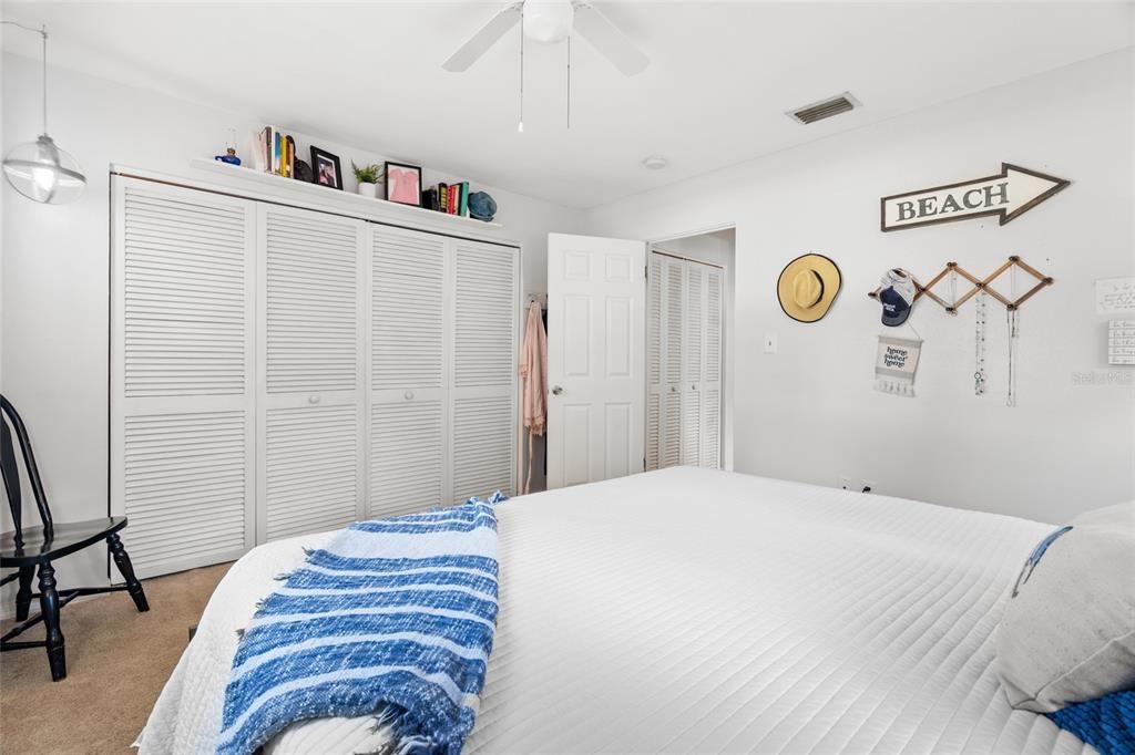 Bedroom, Interior, Pendant Lights