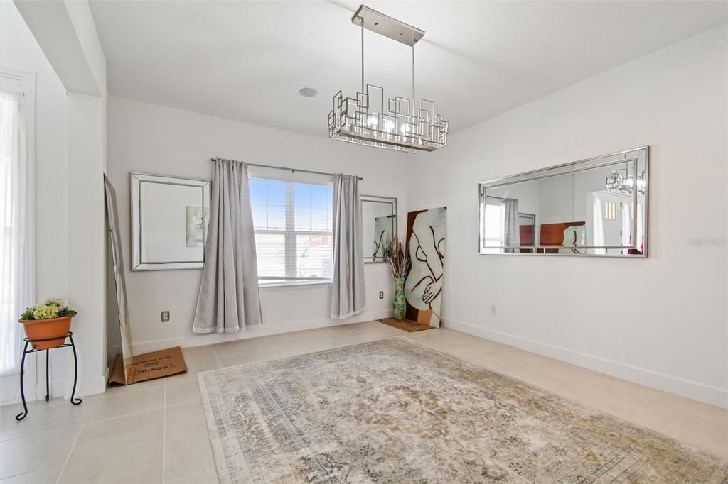Empty room, Interior, Pendant Lights