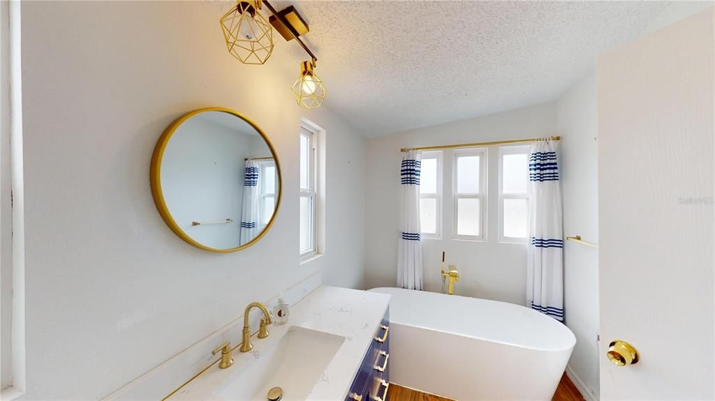 Bathroom, Free Standing Baths, Interior