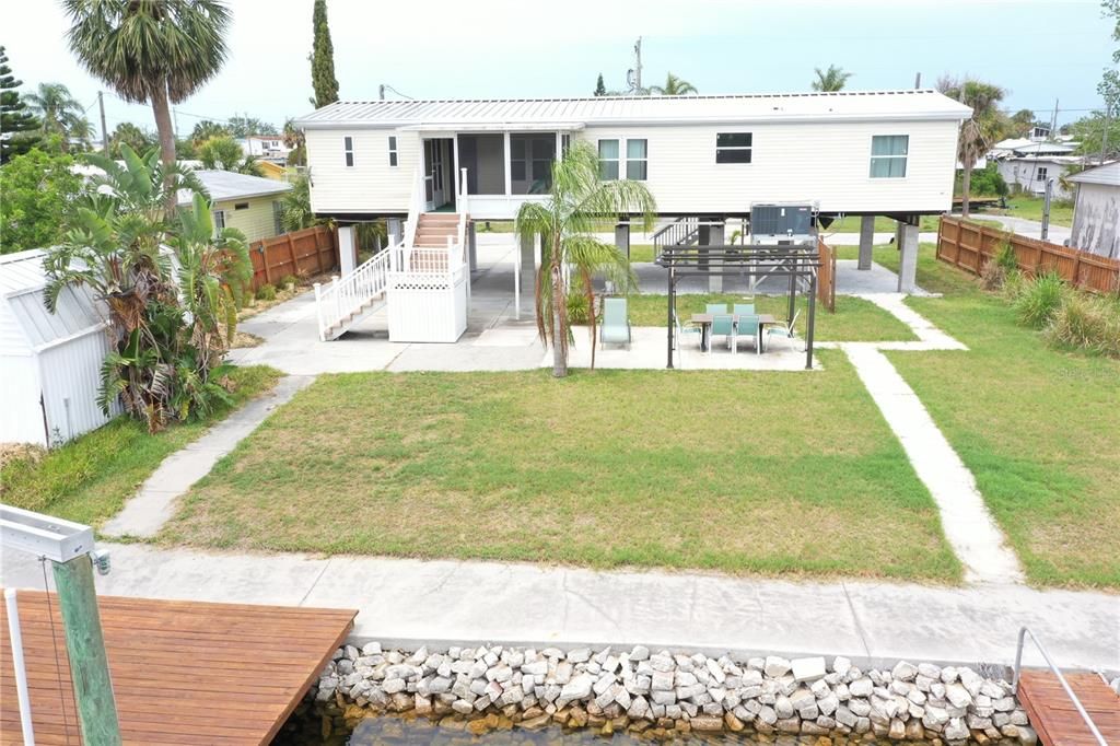 Backyard, Exterior
