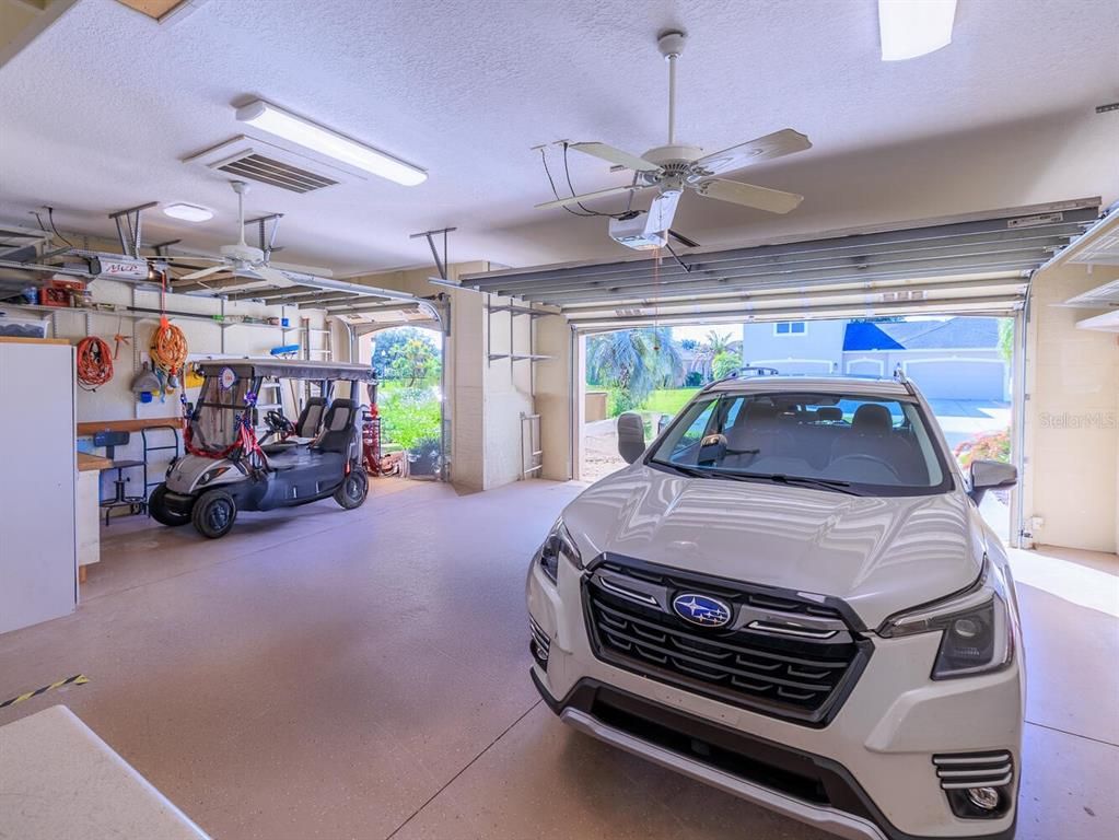 Garage, Interior