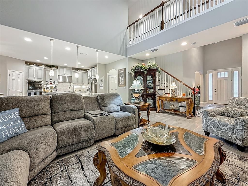 Interior, Kitchen, Living room, Pendant Lights, Recessed Lighting, Wood Texture Flooring