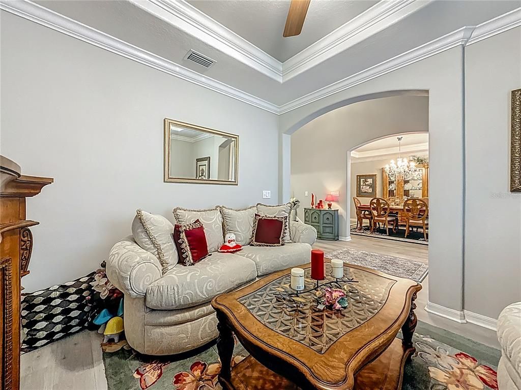 Chandelier, Dining room, Interior, Living room, Wood Texture Flooring
