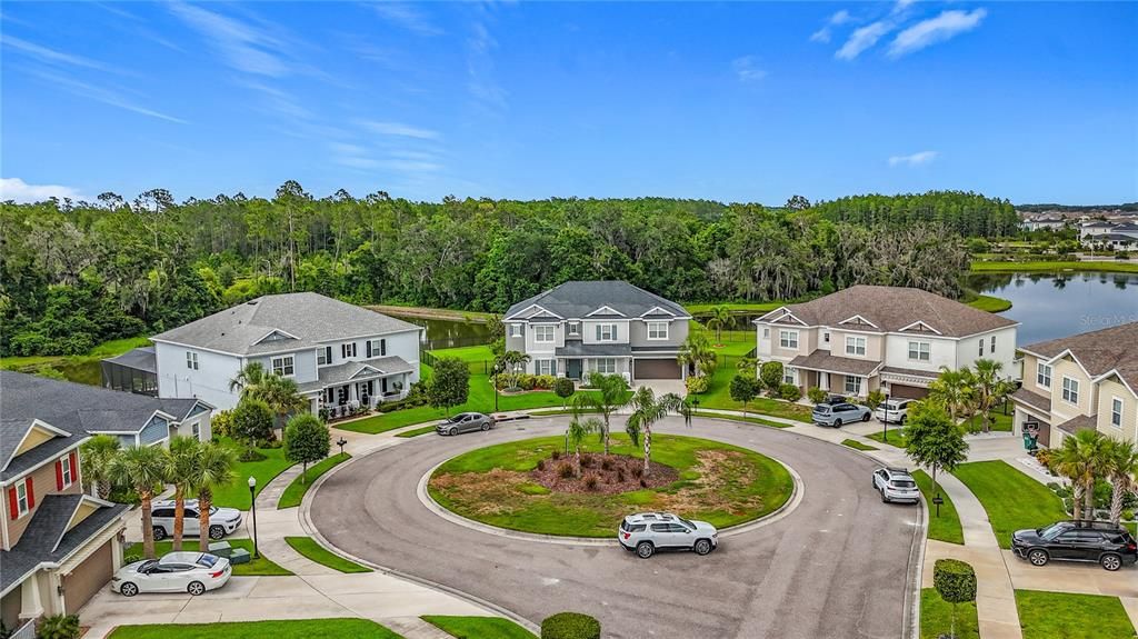 Exterior, Drone