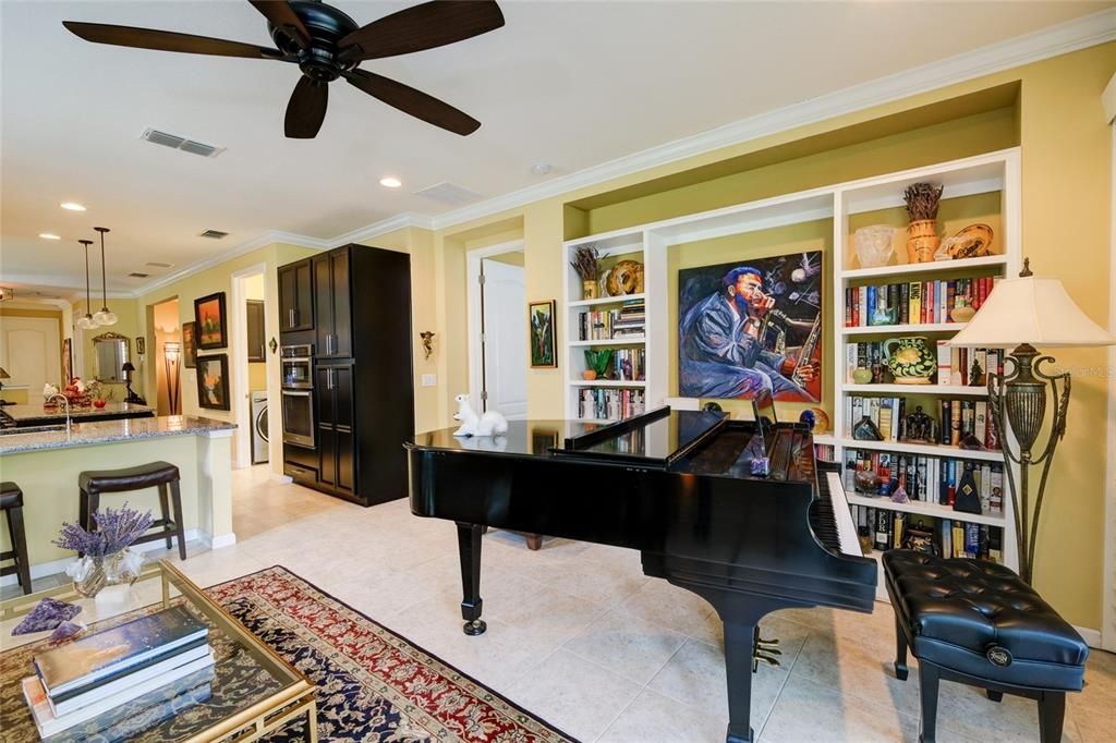 Interior, Kitchen, Pendant Lights, Piano, Recessed Lighting