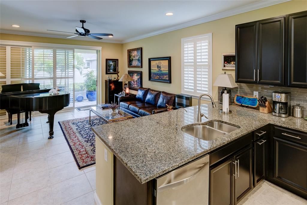Interior, Kitchen, Living room, Piano, Recessed Lighting
