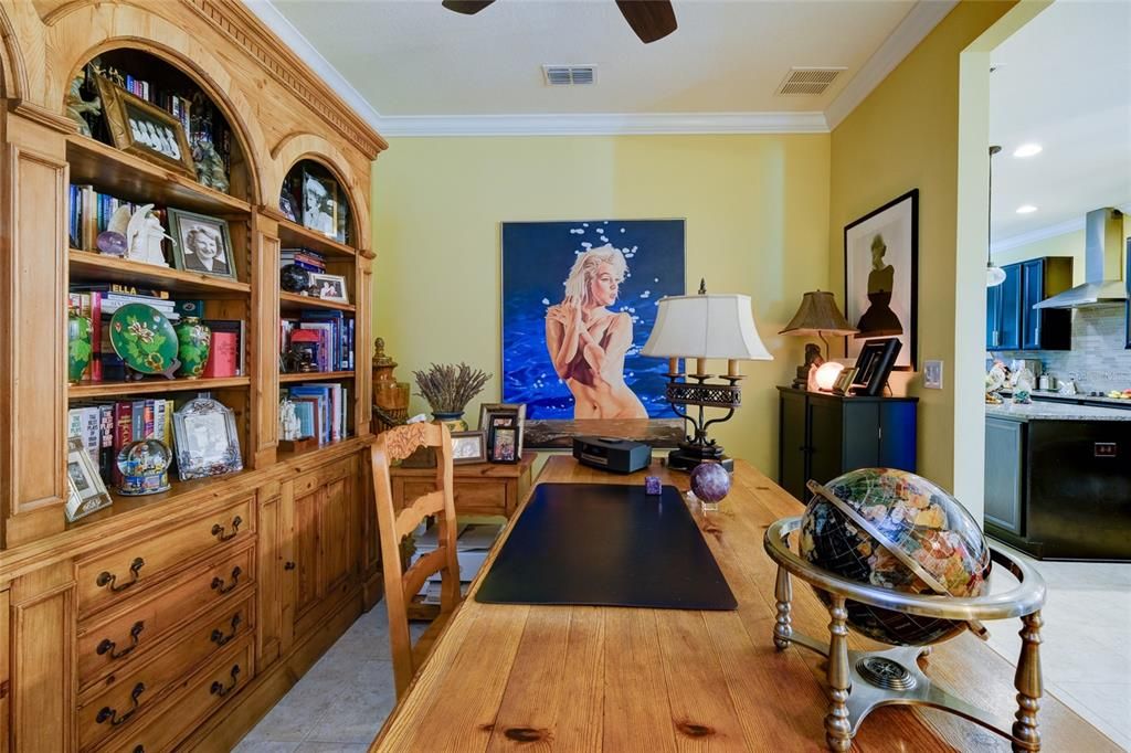 Home Office, Interior, Kitchen, Recessed Lighting, Wood Texture Flooring