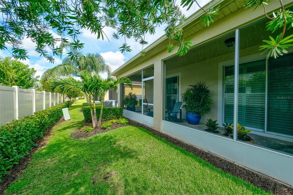 Backyard, Exterior