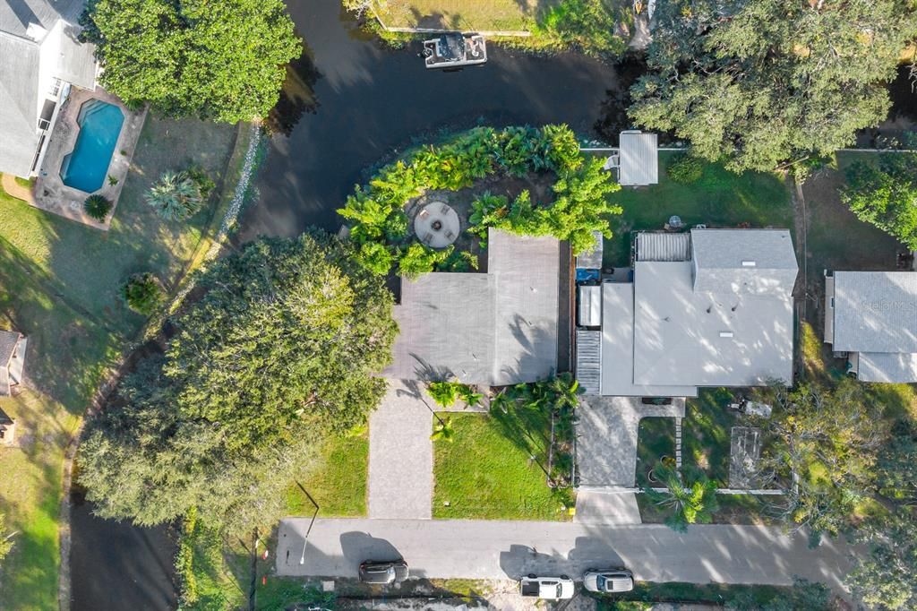 Exterior, Drone