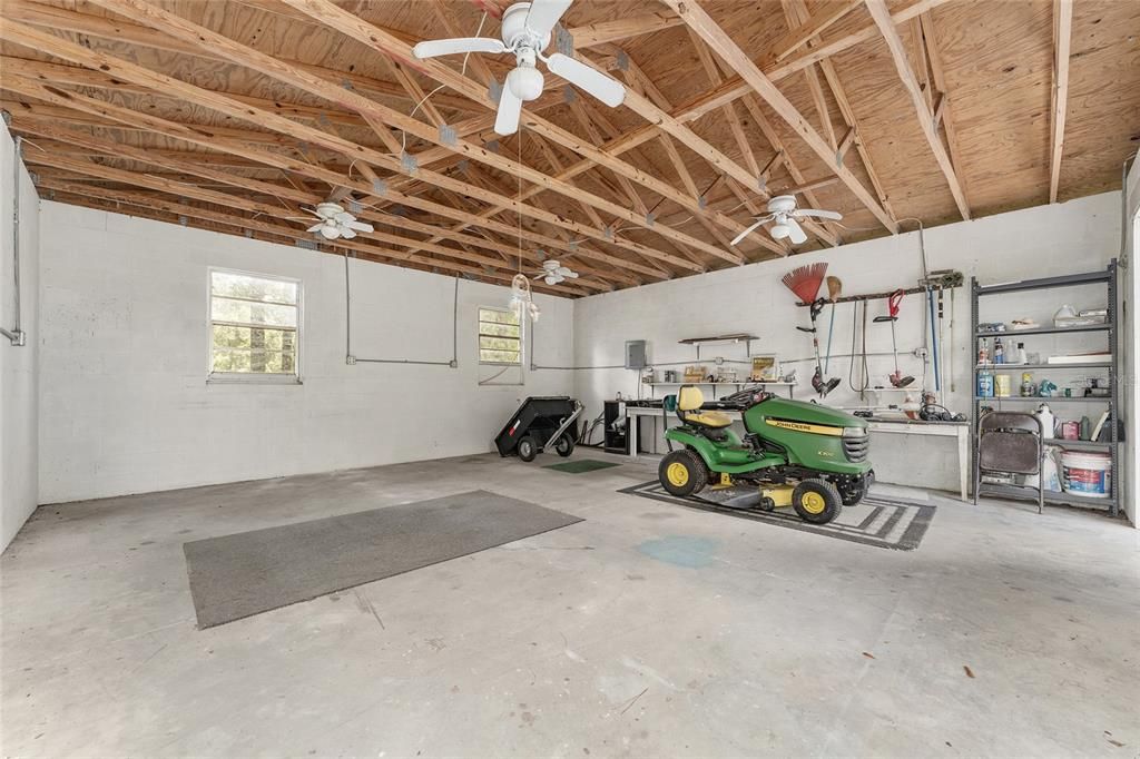 Fitness Equipment, Interior, Wooden Beams, Wooden Ceilings