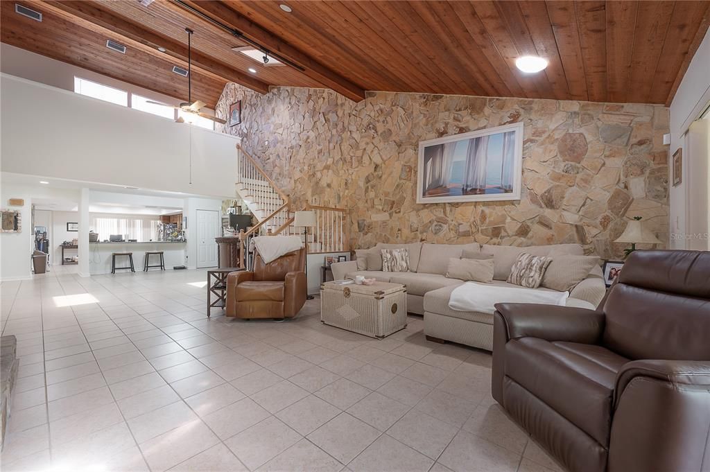 Interior, Living room, Pendant Lights, Recessed Lighting, Stone Walls, Wooden Ceilings