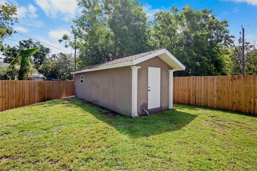 Backyard, Exterior