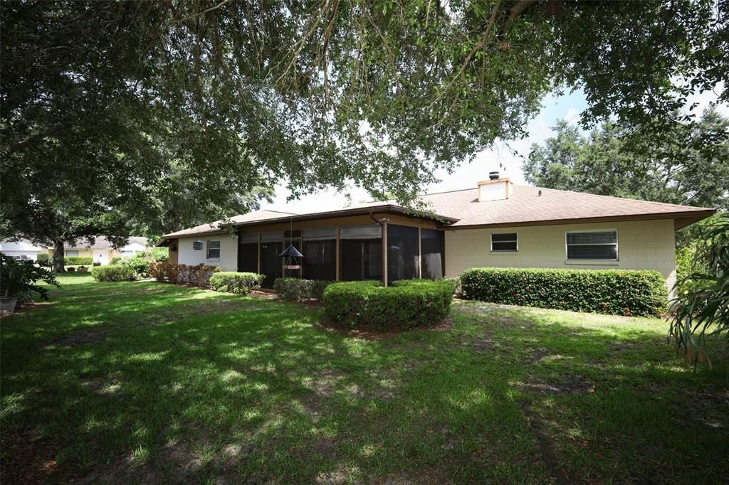 Backyard, Exterior