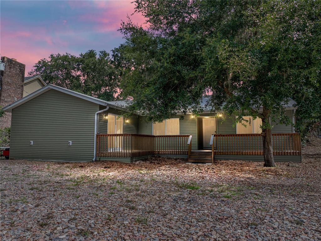 Backyard, Exterior
