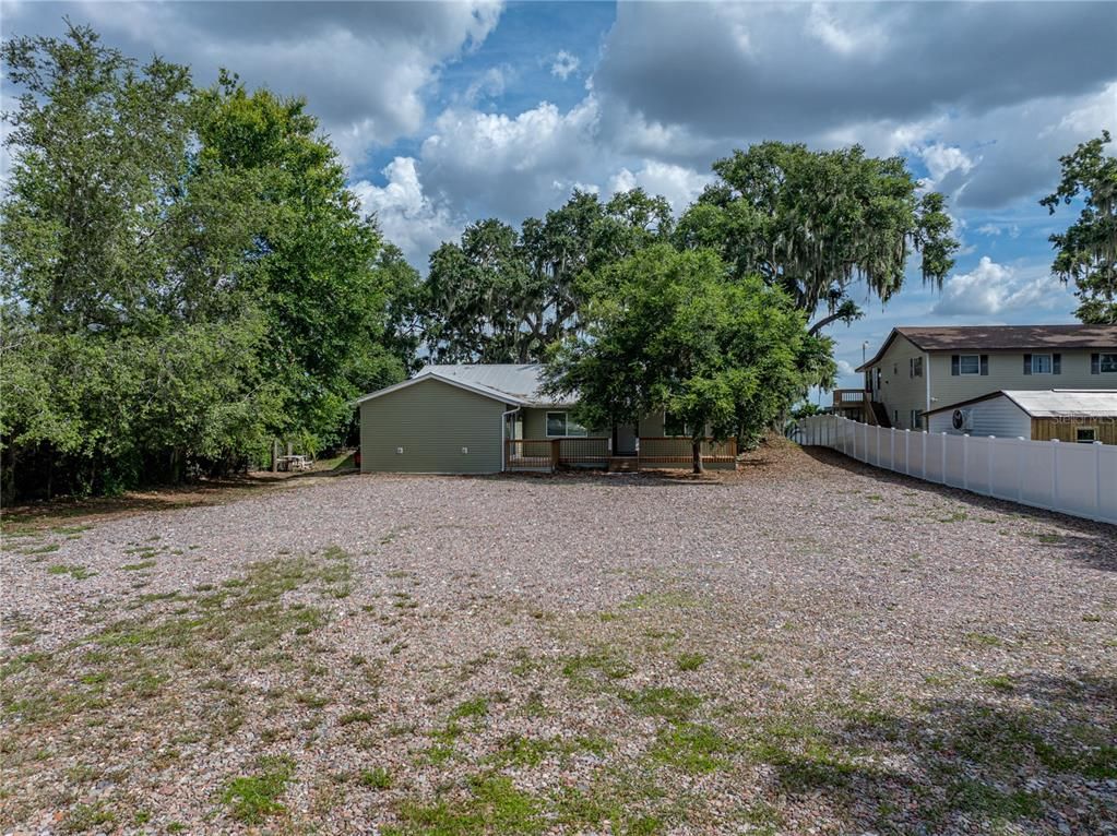 Backyard, Exterior