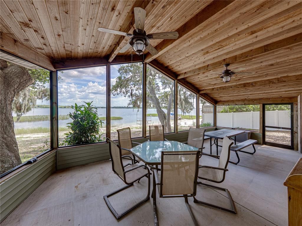 Interior, Sun Room, Water, Wooden Ceilings