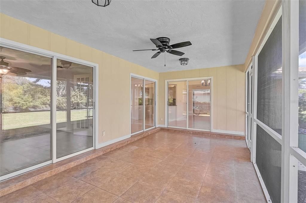Empty room, Interior, Sun Room