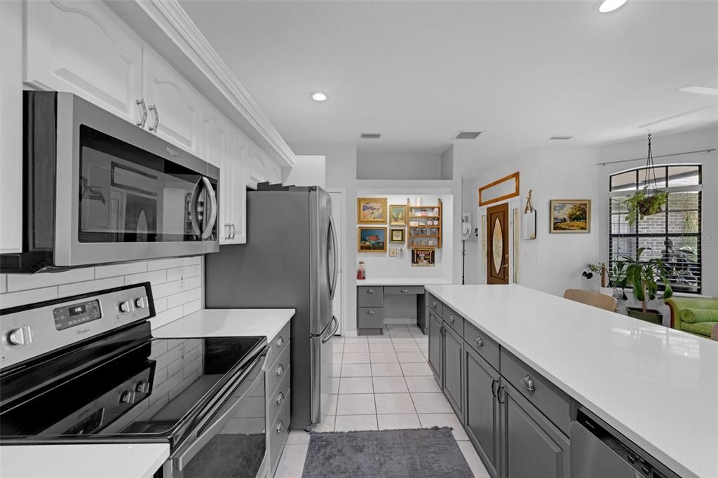 Interior, Kitchen, Pendant Lights, Recessed Lighting