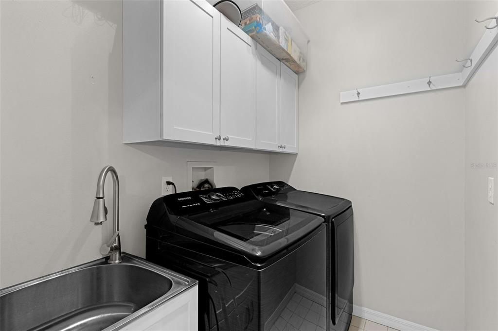 Interior, Washer