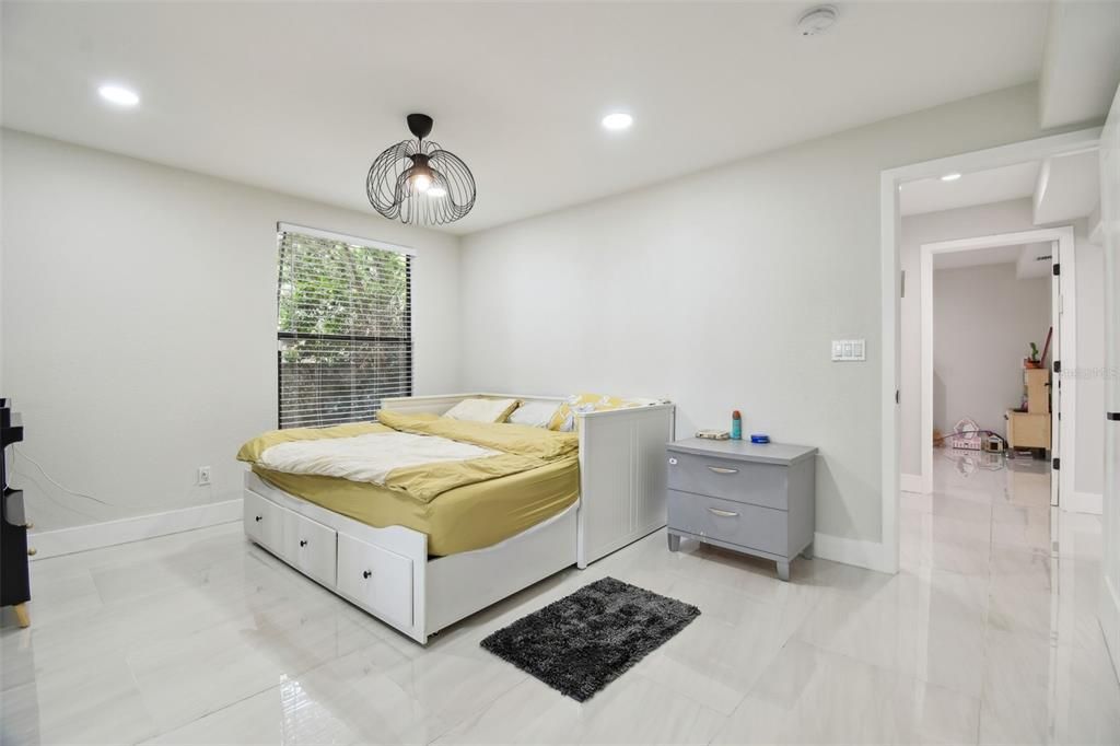 Bedroom, Interior, Pendant Lights, Recessed Lighting