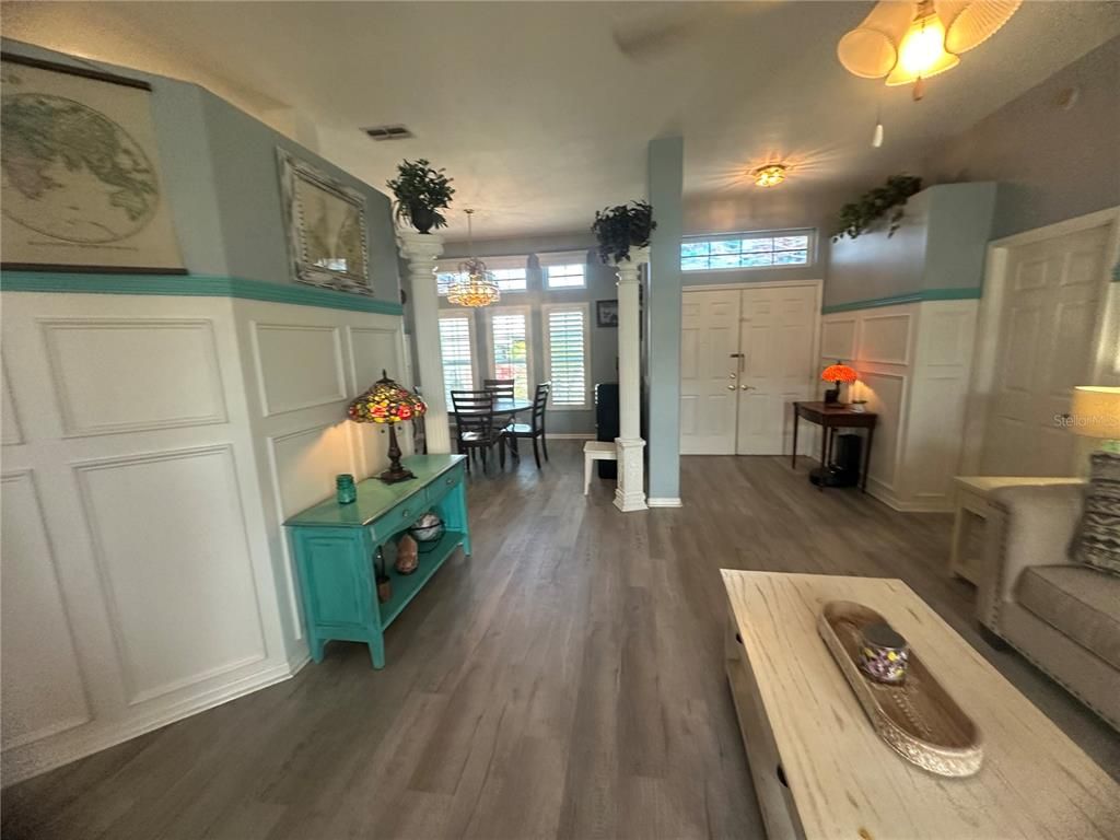 Chandelier, Dining room, Interior, Wood Texture Flooring