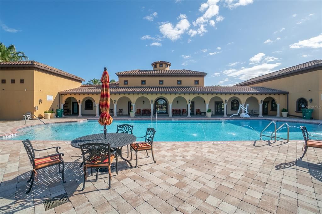 Exterior, Pool