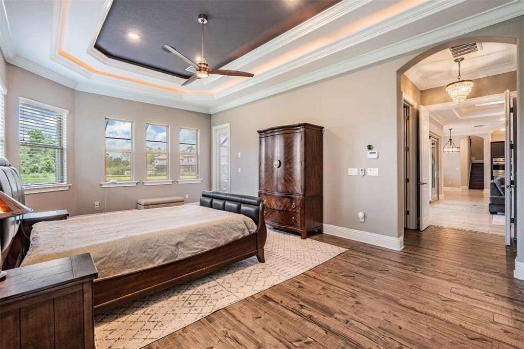 Bedroom, Interior, Pendant Lights, Recessed Lighting, Wood Texture Flooring