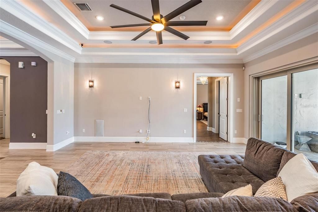 Interior, Living room, Recessed Lighting, Wood Texture Flooring