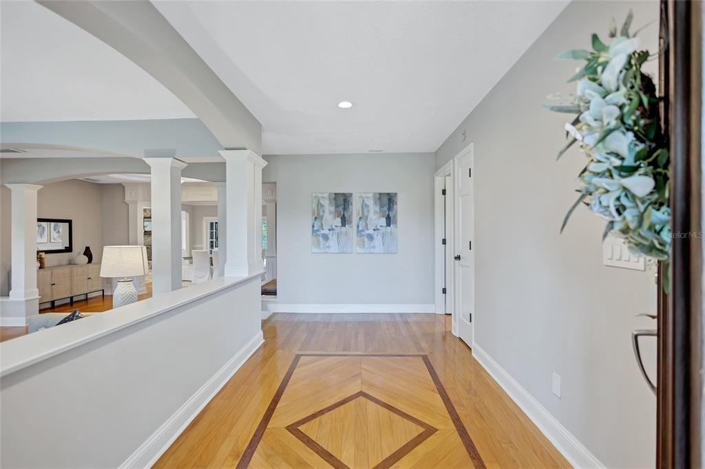 Interior, Recessed Lighting, Wood Texture Flooring