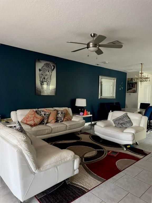 Chandelier, Interior, Living room