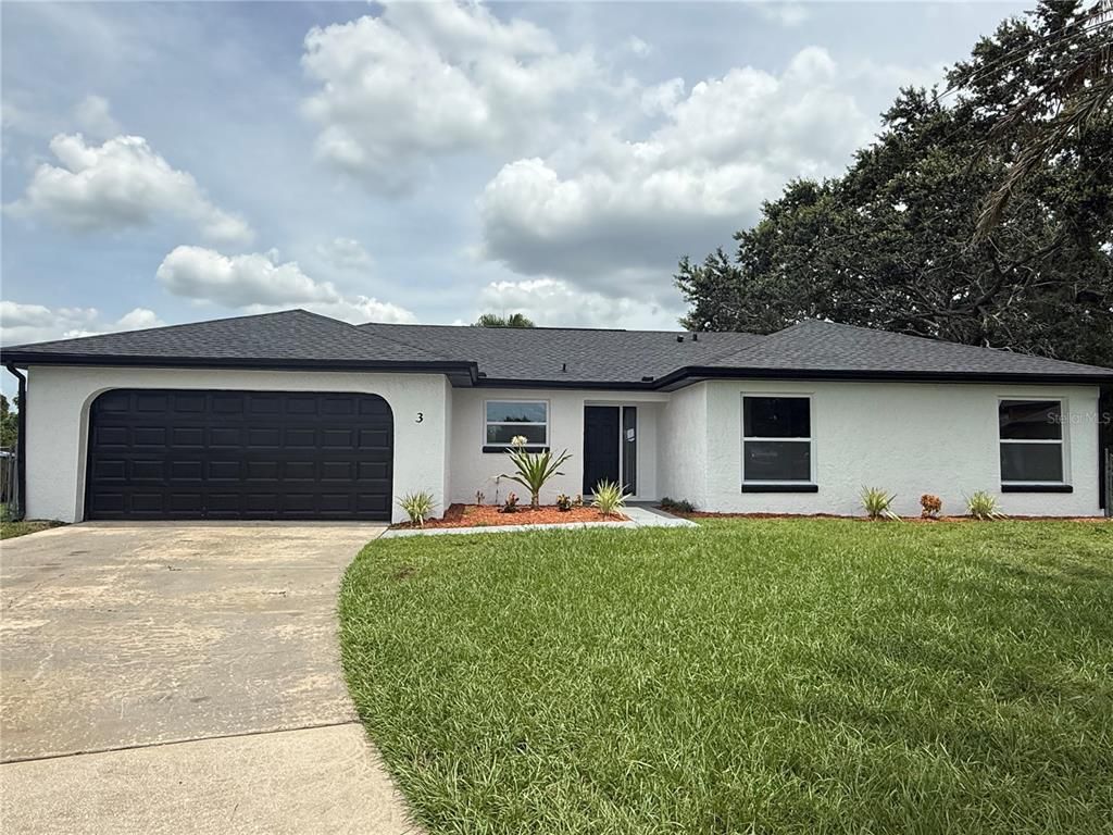 Attached, Backyard, Exterior, Facade, Ranch